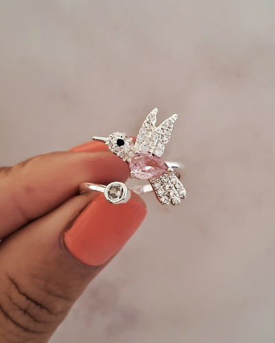 Anillo Colibrí Rosa Regulable Ac. Blanco