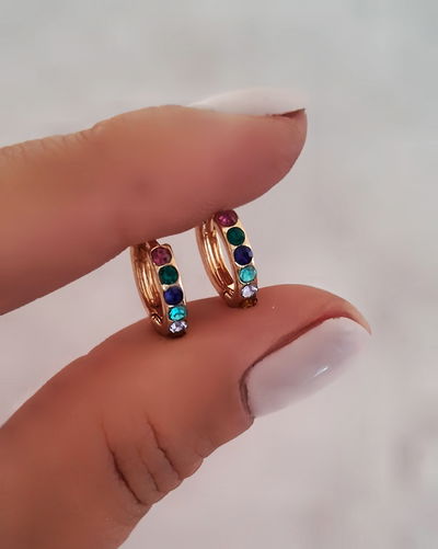 Argollas Abril Rainbow 1cm Ac. Dorado 