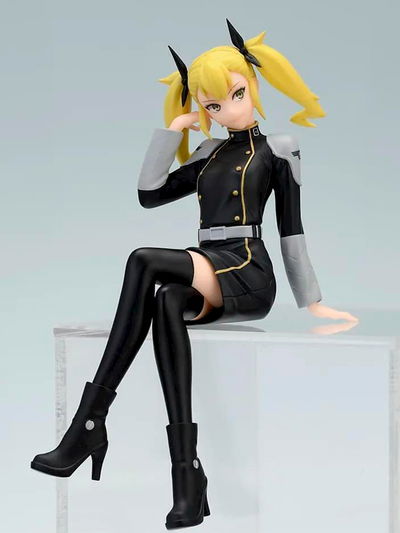 Kaiju No. 8 Kikoru Shinomiya Premium Perching Figure