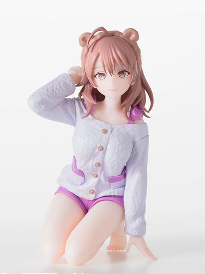 Alya Sometimes Hides Her Feelings in Russian Masha Premium Perching Figura