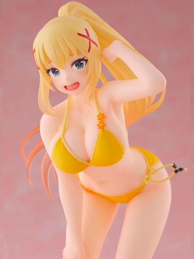 KonoSuba Darkness (Swimwear Ver.) Coreful Figure