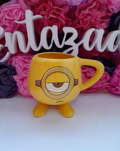 Taza Patitas Minnions