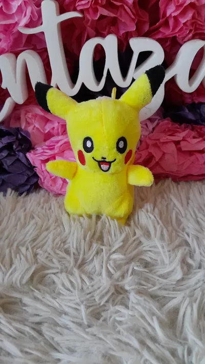 Llavero Peluche Pikachu