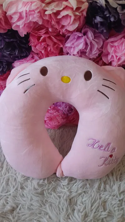 Cuello peluche Kitty
