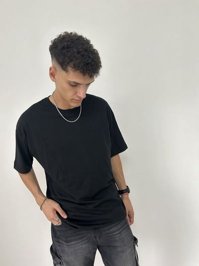Remera negra lisa 