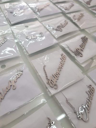 Set x50 collares con nombre
