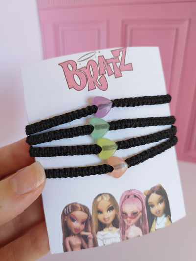 Pulseras para compartir x4 Bratz luminoso