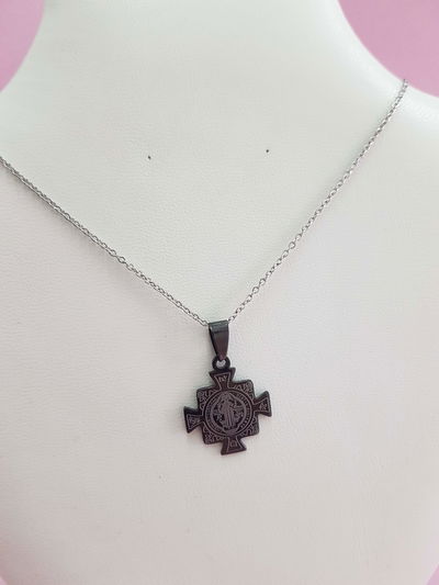 Collar Cruz San Benito