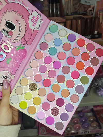 Paleta 54 sombras Labubu