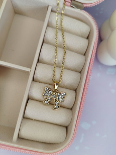 Collar coquette dorado