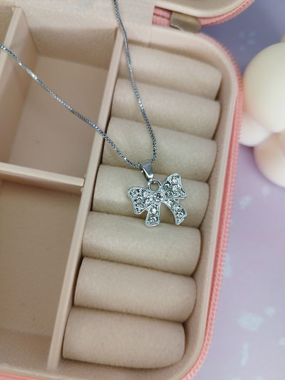 Collar coquette plateado
