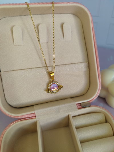 Collar planeta