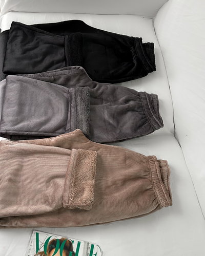 Pantalón Zara con piel