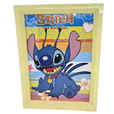 Stitch amarillo b