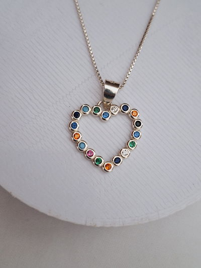 Dije Corazón de colores
