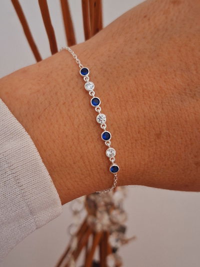 Pulsera de plata puntos de luz azul 