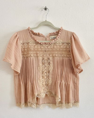 Blusa Romantica rosa Talle M