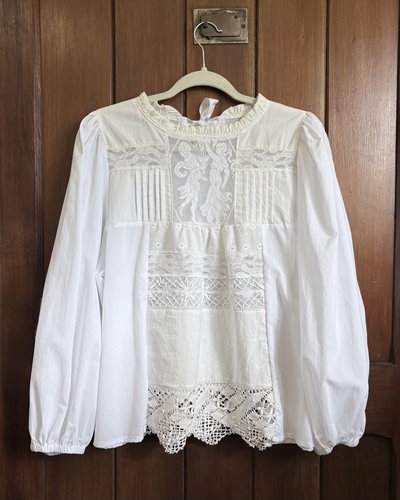 Blusa Aries TALLE L