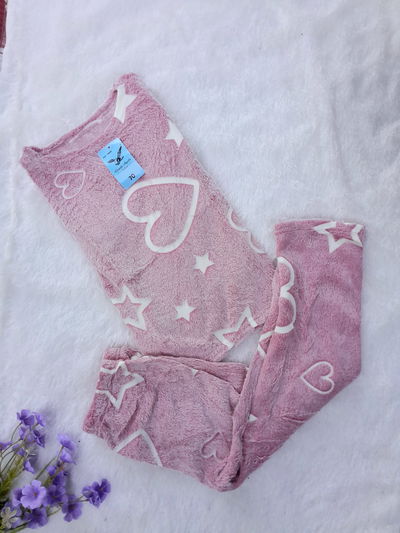 Rosa corazones(Pijama de niños)
