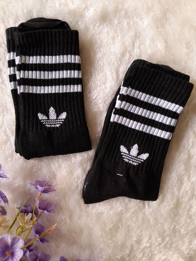 Adidas negras