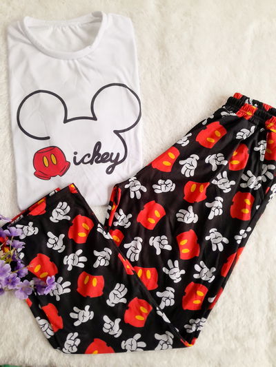 Mickey gris(manga corta)