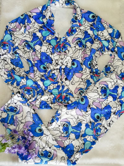 Stitch blanco y azul(camisero)