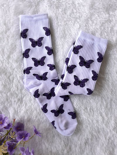 Mariposas violetas