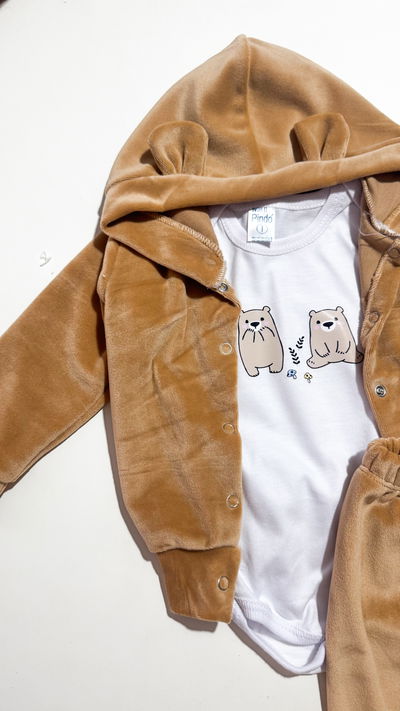 CONJUNTO PLUSH CAMEL