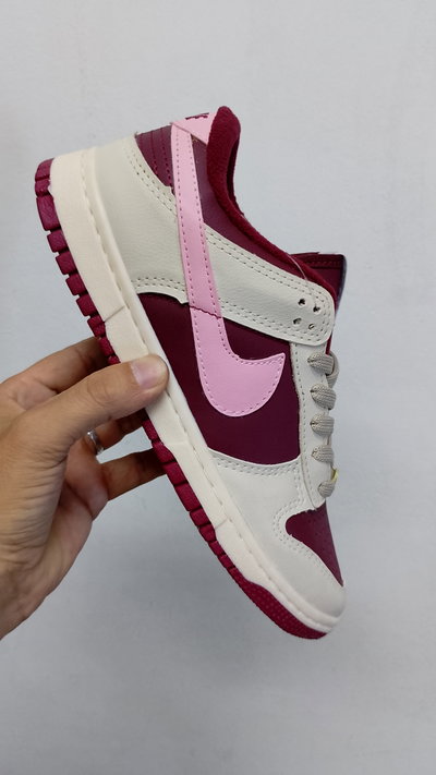 Sb dunk bordo 