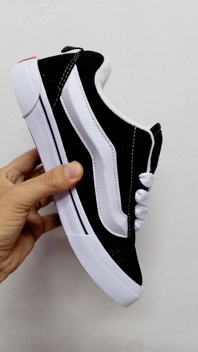 Vans knu