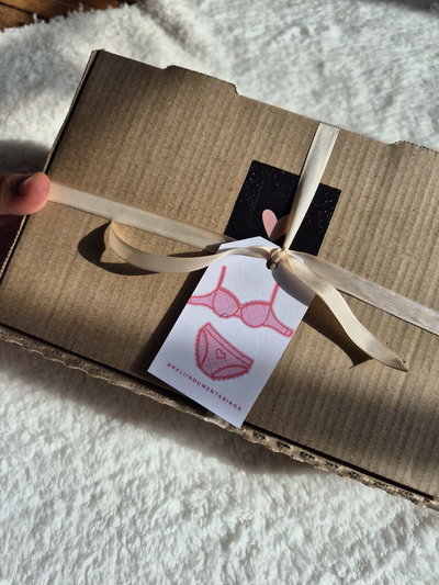 BOX INTIMO - CONJUNTO + MEDIAS