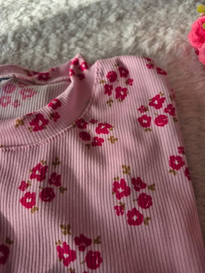 Pijama de Morley Rosa Con Flores