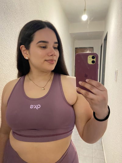 Top tira ancha borravino