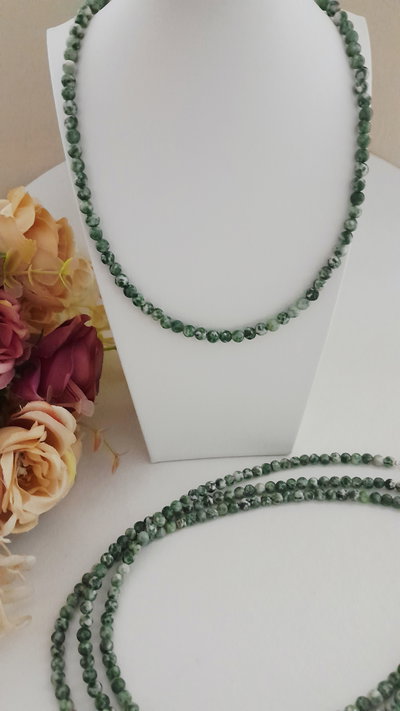 Collar Jade