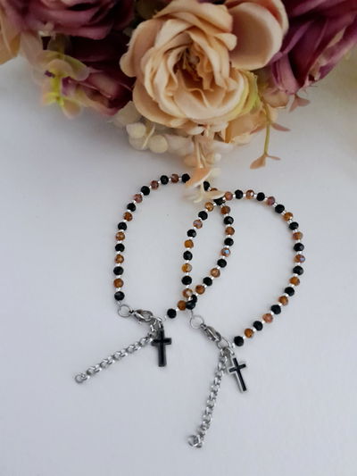 Pulsera cruz