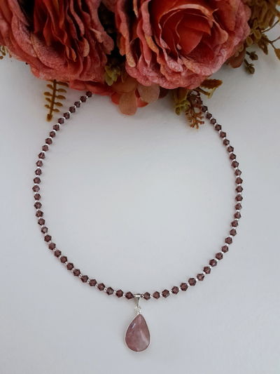 Collar gota cuarzo rojo