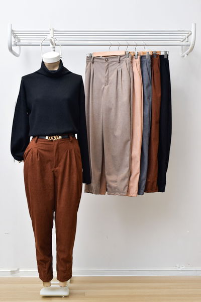 A61 Pantalon Corderoy