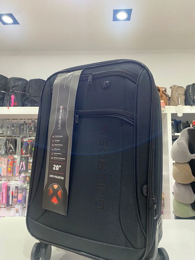 Carry On Unicross 20"