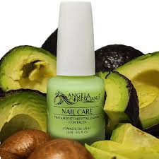 tratamiento revitalizador con palta Angela Brescaino