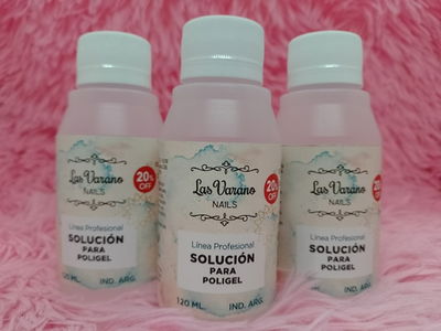 Las Varano Solución para Poligel 120ml 