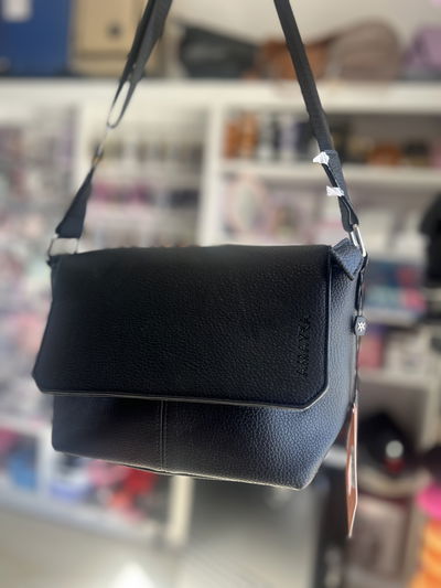 Cartera amayra