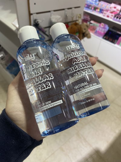 Agua micelar mely