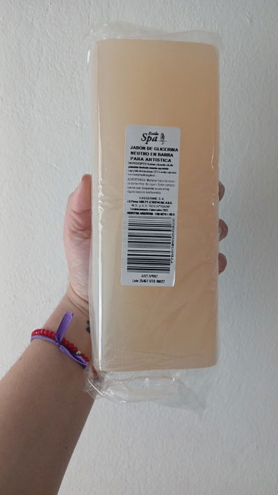 Barra de jabon glicerina spa color ambar 1 kg