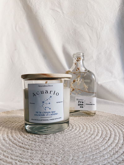 Vela Zodiacal Collection - Acuario