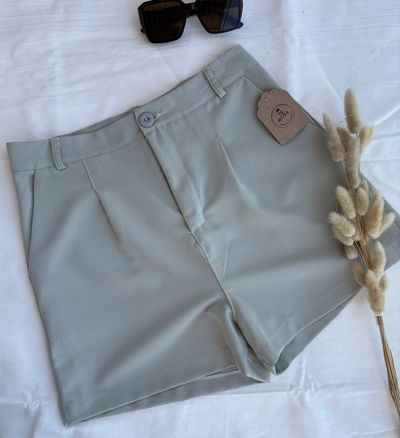 Short Melissa