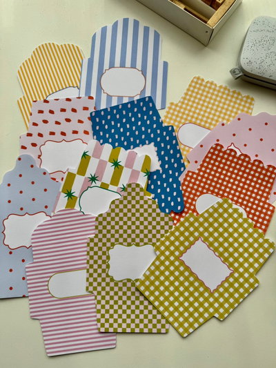 Pack x12 Sobres Estampados para Scrapbooking y Junk Journal | Goucat Studio