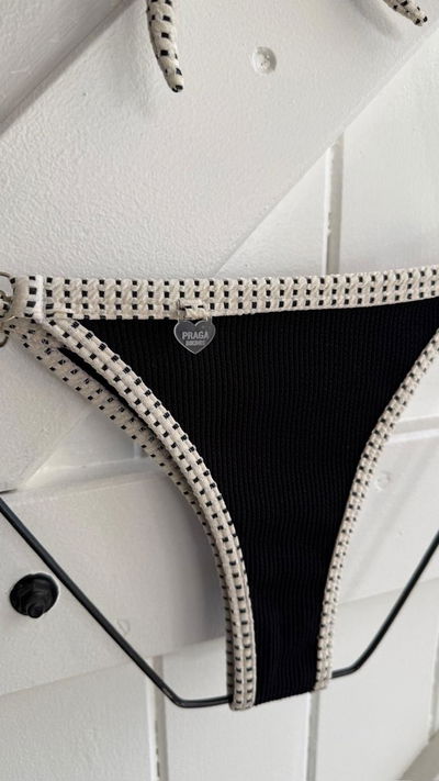 Vedetina Lali - Negro con crema cuadrille