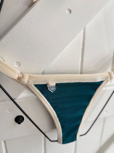 Vedetina Lali - Petróleo con crema