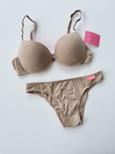 Marcela Koury 5324 - Nougat
