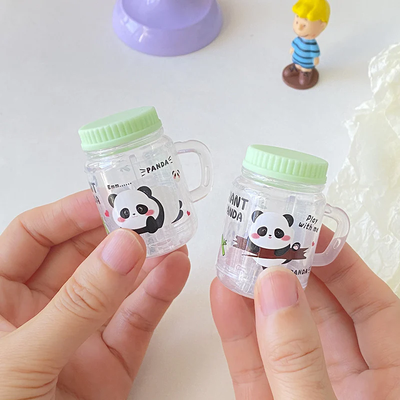 Sacapuntas panda taza